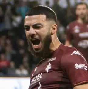 乔治·米库塔伊泽–梅斯足球俱乐部中文站–图1